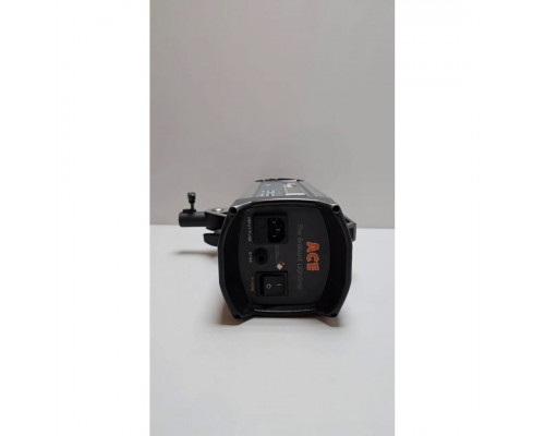 Студійний спалах Hyundae Photonics Combo 700