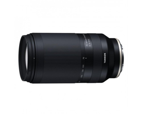 Об'єктив Tamron AF 70-300mm F/4.5-6.3 Di III RXD для Sony Fullframe