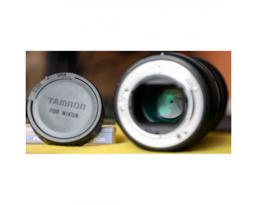 Об'єктив Tamron SP AF 180mm F/3,5 Di LD (IF) Macro 1:1 для Nikon